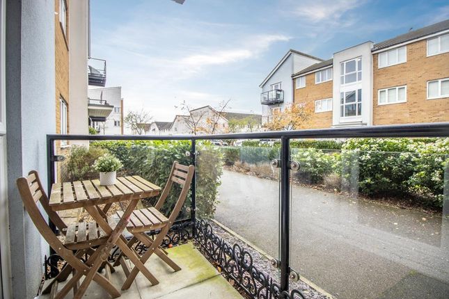 Artillery Avenue, Shoeburyness SS3 2 bed flat for sale