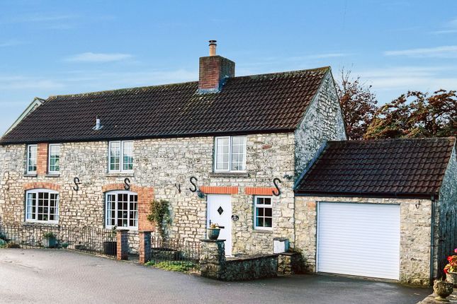 3 bedroom cottage for sale