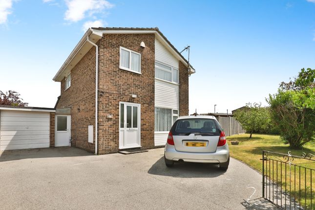 3 bed detached house