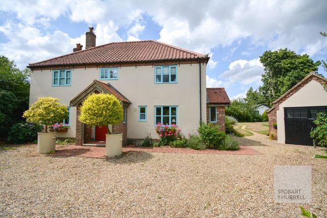 Bittern Crescent, Norwich NR12 5 bed detached house for sale