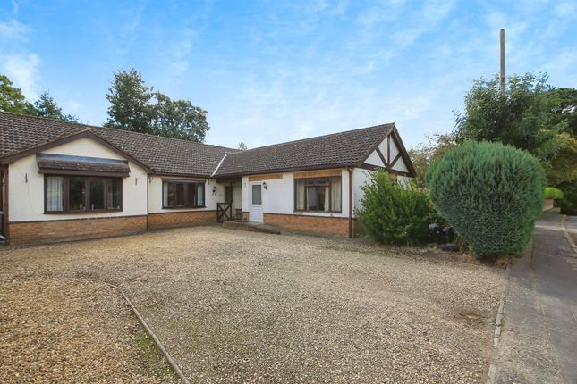 4 bedroom detached bungalow for sale
