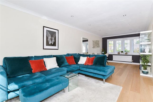 3 bed detached house