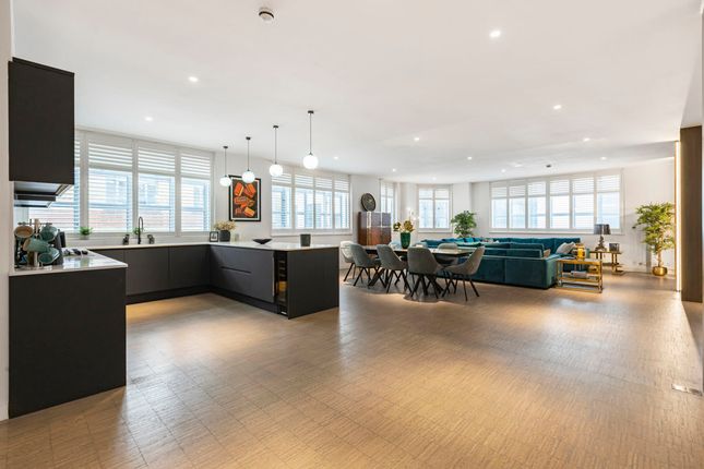 Shepherdess Walk, London, N1 3 bed penthouse for sale