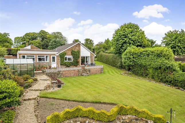 4 bedroom detached bungalow for sale