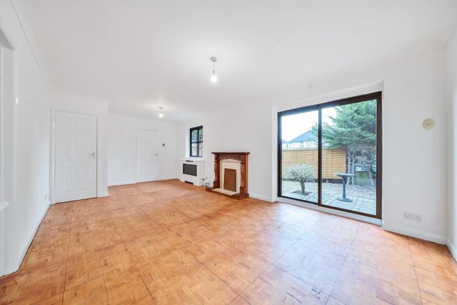 3 bedroom chalet for sale