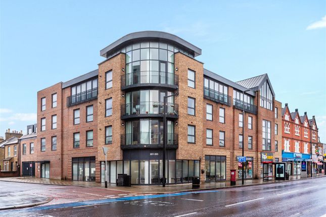 Trevelyan Road, Tooting SW17 1 bed flat for sale