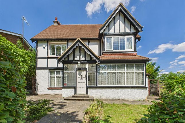 The Drive, Coulsdon CR5 5 bed detached house for sale