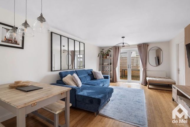 2 bed flat