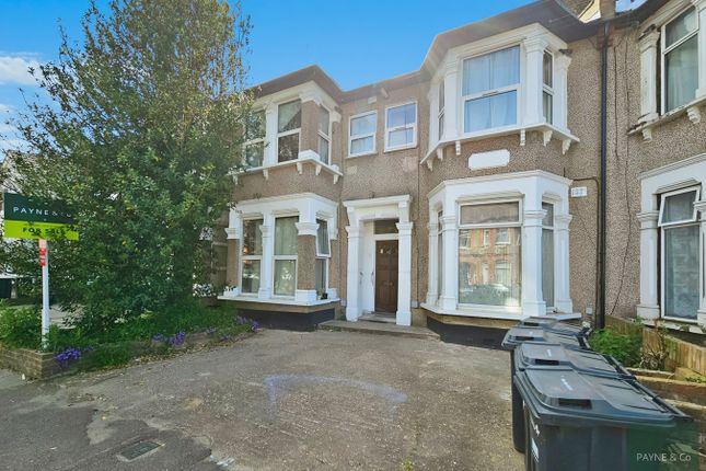 2 bedroom ground floor flat for sale