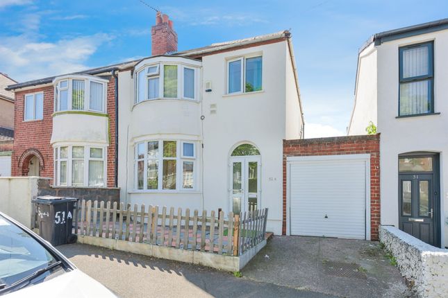 3 bedroom link detached house for sale