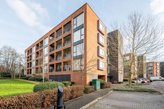 Ebony Crescent, East Barnet, Barnet, EN4 1 bed flat for sale