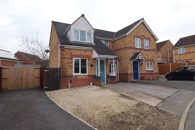 3 bedroom semi-detached house for sale