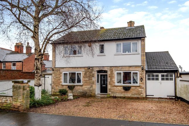 4 bed detached house