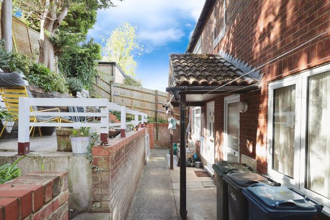 1 bed terraced house