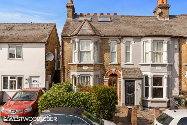 3 bed end terrace house