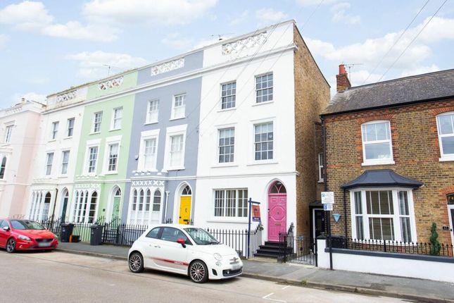 4 bed terraced house