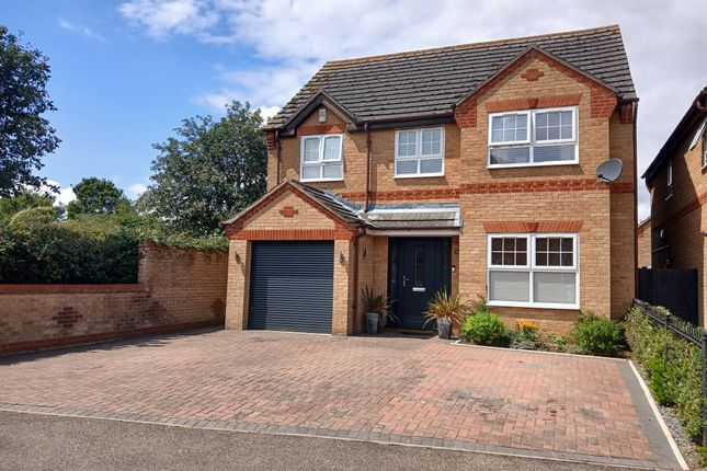 4 bed detached house