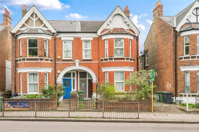 Brockley Rise, London 2 bed apartment for sale