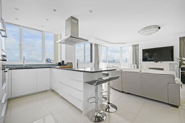 Acacia Road, London, NW8 2 bed apartment for sale