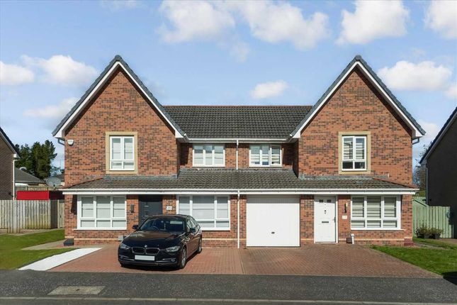 Sagewood Court, Ballerup Village... 3 bed semi