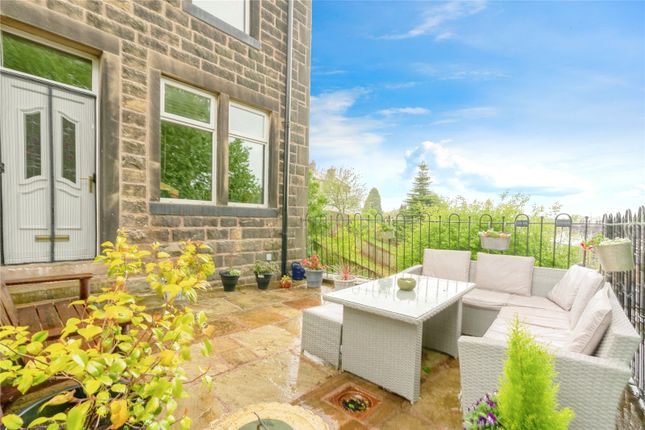2 bed end terrace house