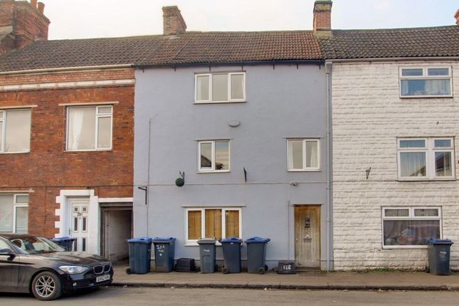 4 bedroom terraced house for sale