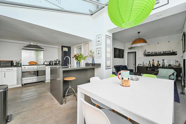 4 bed terraced house