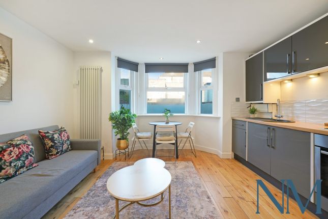 50 Sydenham Road, Croydon CR0 1 bed flat for sale