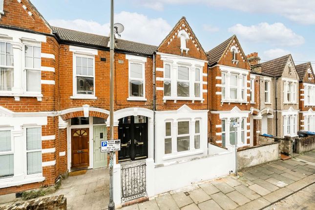 Tynemouth Road, Mitcham CR4 3 bed maisonette for sale
