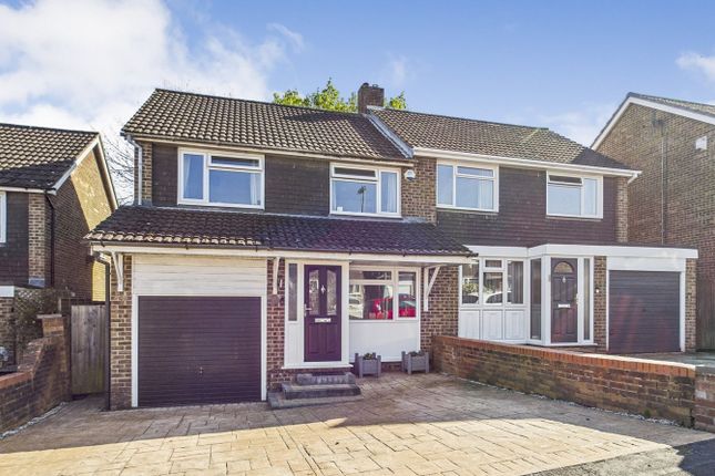 Pallot Close, Southampton SO31 3 bed semi