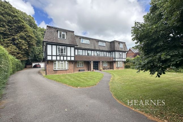 2 bed flat