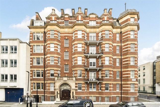 3 bedroom flat for sale