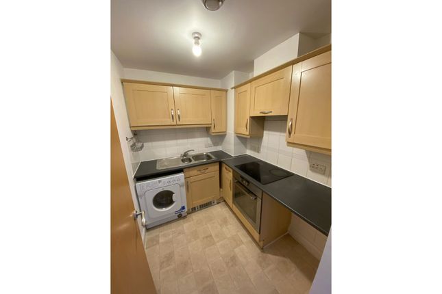 1 bed flat