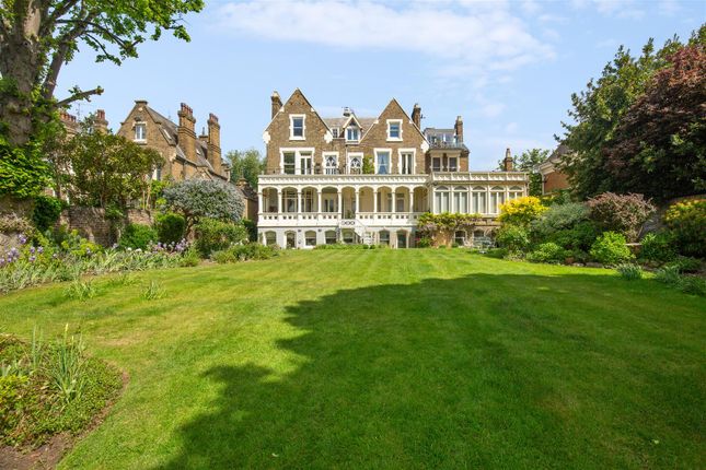 Grove Park Road, London 1 bed apartment for sale