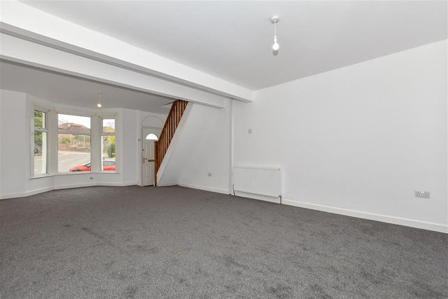 Gravesend Road, Strood, Rochester, Kent 3 bed semi