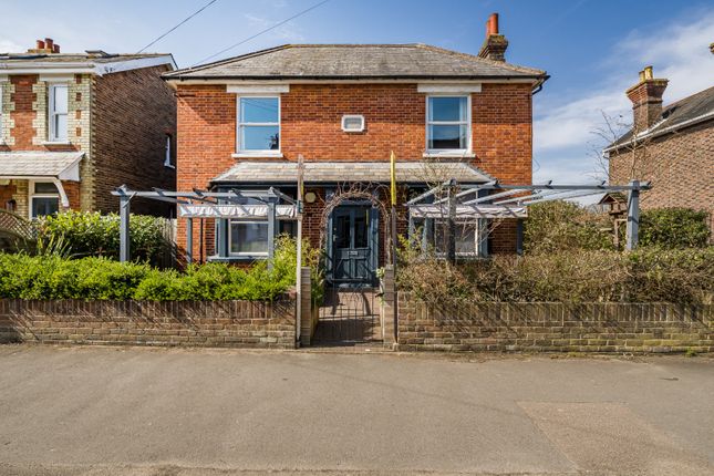 Commercial Road, Paddock Wood, TN12 4 bed detached house for sale