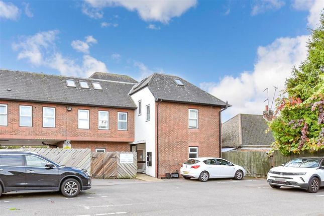 Hawley Road, Dartford, Kent 2 bed flat for sale