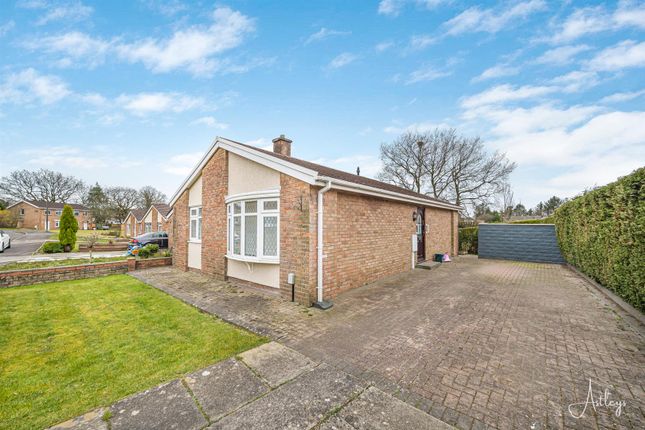 Pennine Close, Fforestfach, Swansea 2 bed detached bungalow for sale