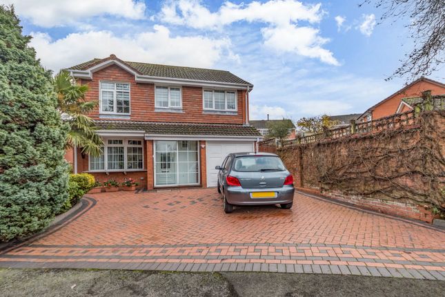 4 bed detached house