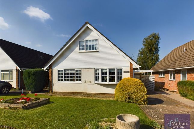 4 bed detached house