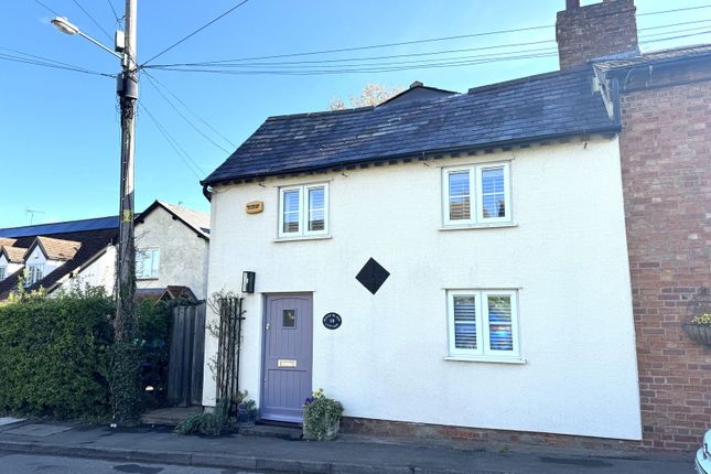 3 bed end terrace house