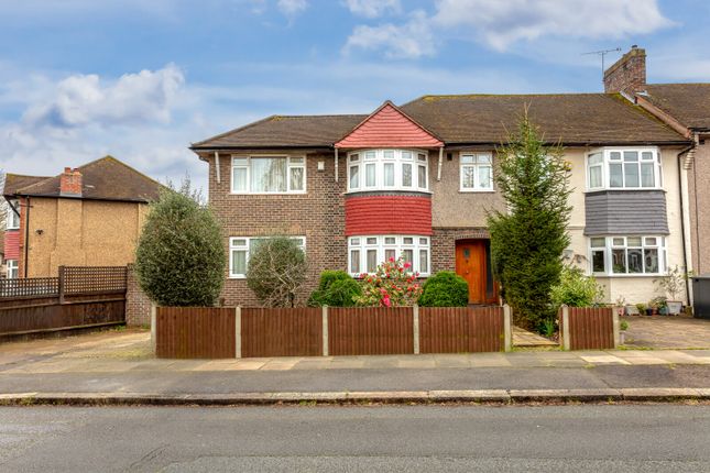 4 bed end terrace house