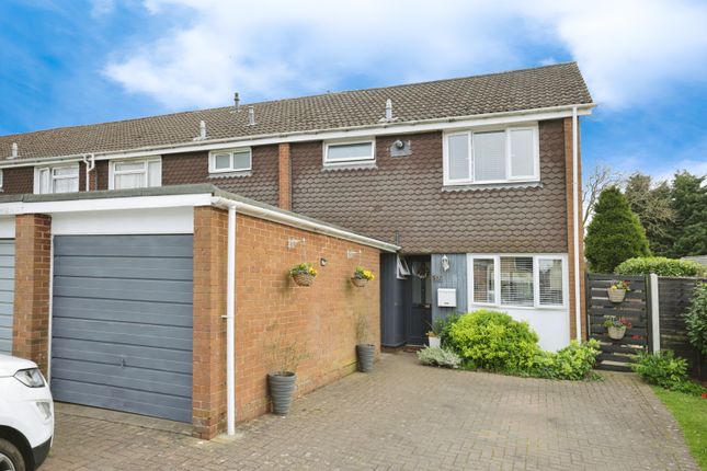 4 bedroom end of terrace house for sale