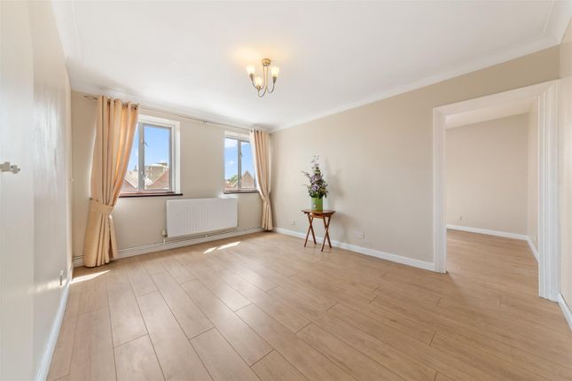 2 bed flat