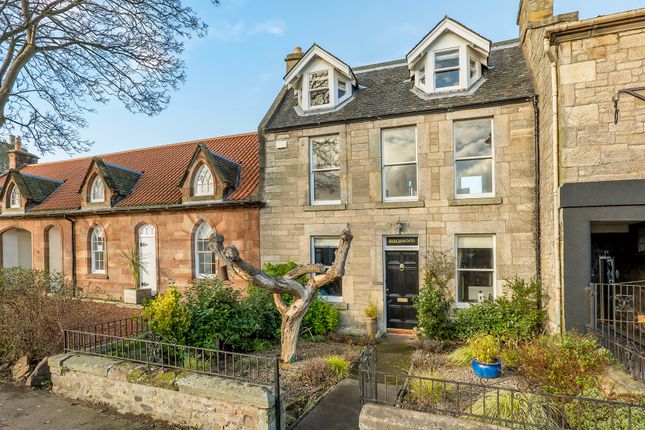 4 bed terraced house