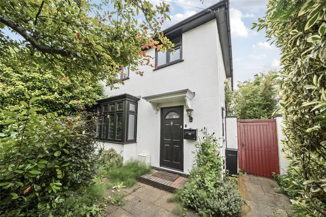3 bed detached house