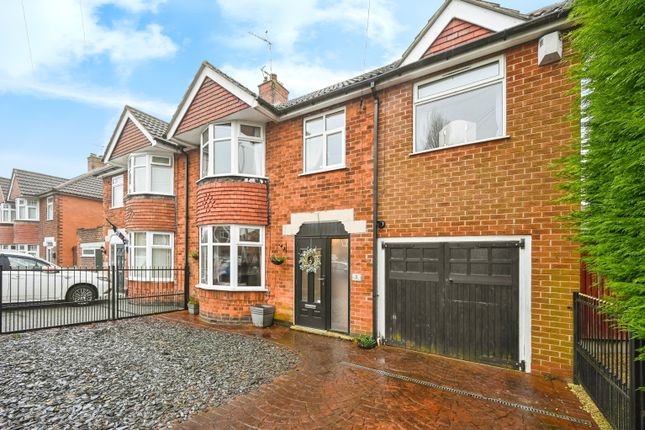 4 bed semi-detached house