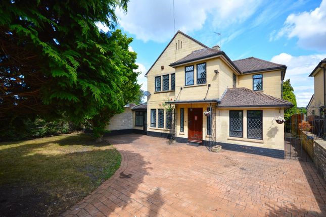 4 bed detached house
