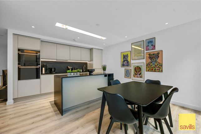 Borough High Street, London, SE1 2 bed duplex for sale