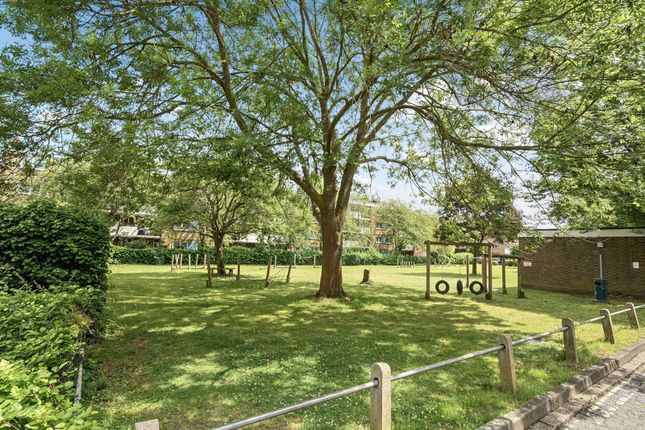 Rosendale Road, Dulwich, London, SE21 1 bed flat for sale